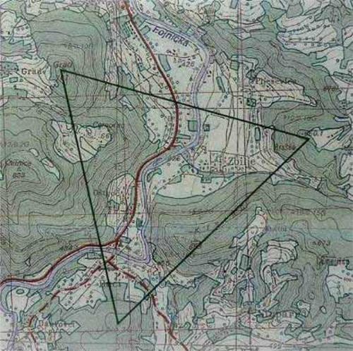 Datei:Visoko Dreieck.jpg