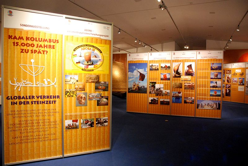 Datei:Ausstellung 00.jpg