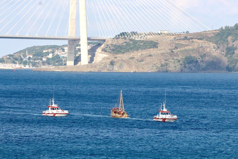 Datei:Bosporus 00.jpg